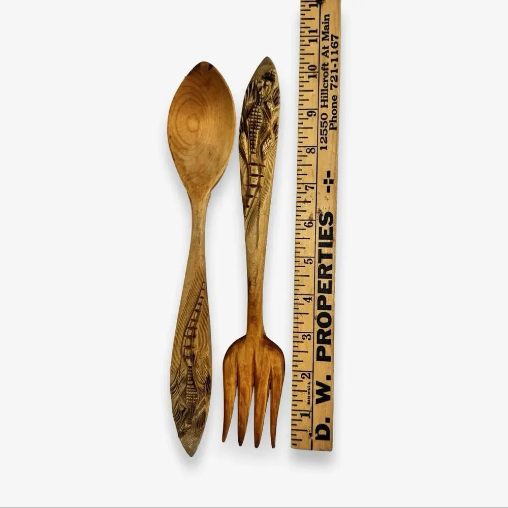 Vintage Hand Carved Wood Alligator Crocodile Salad Servers Fork Spoon 10”
